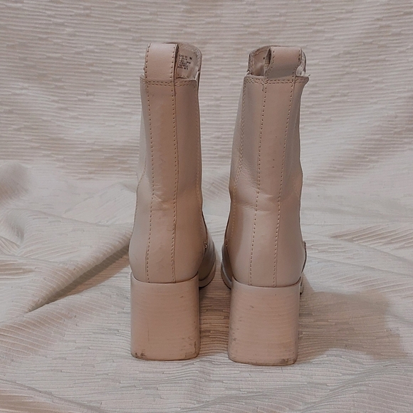 Steve Madden Light Beige Heeled Boots - Picture 5 of 8